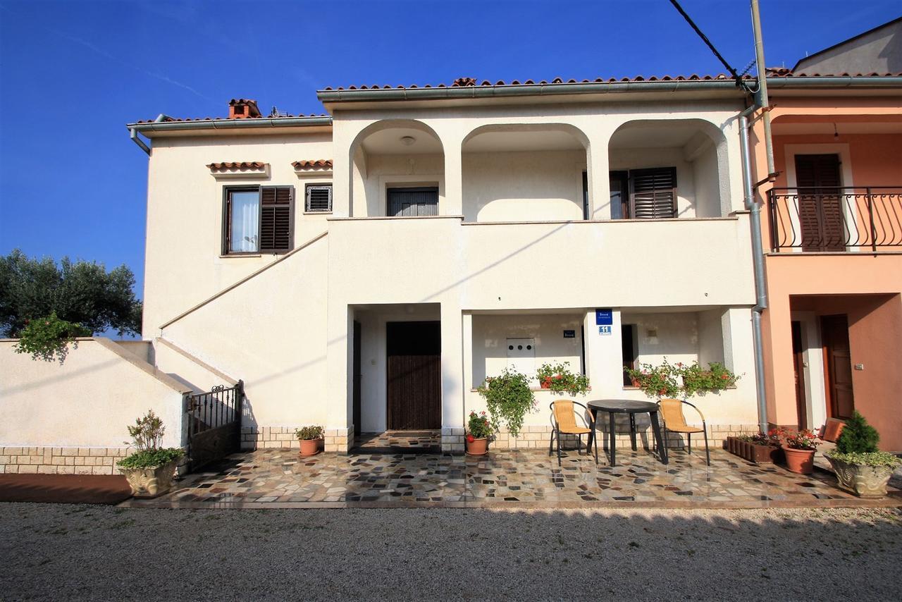 Apartments Livio Stranici Rosini Esterno foto
